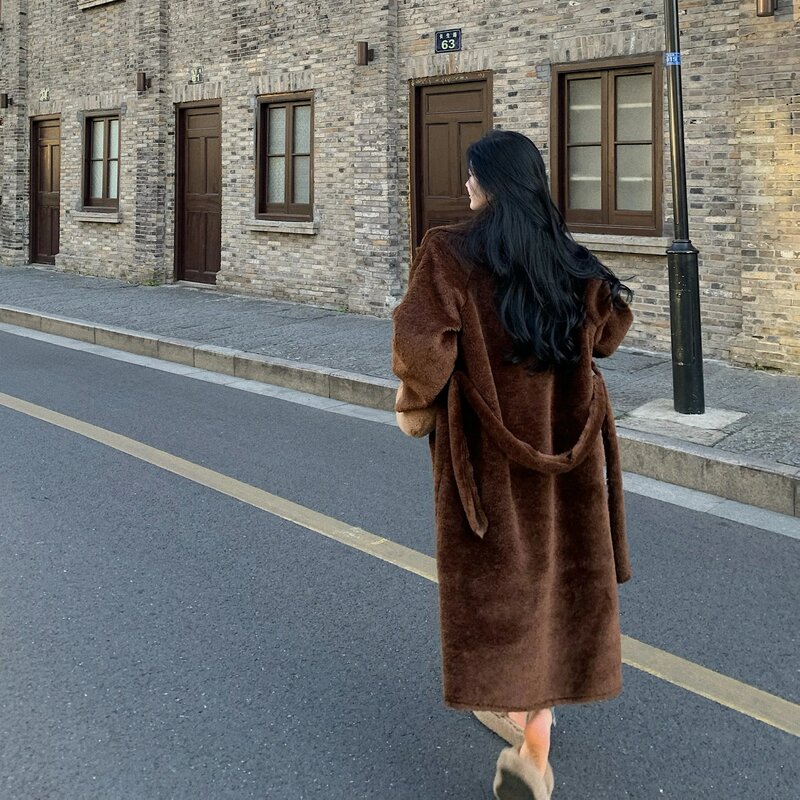 Abrigo grueso de piel sintética para mujer, abrigo largo con cordones, con cuello vuelto, cálido para invierno, novedad de 2022