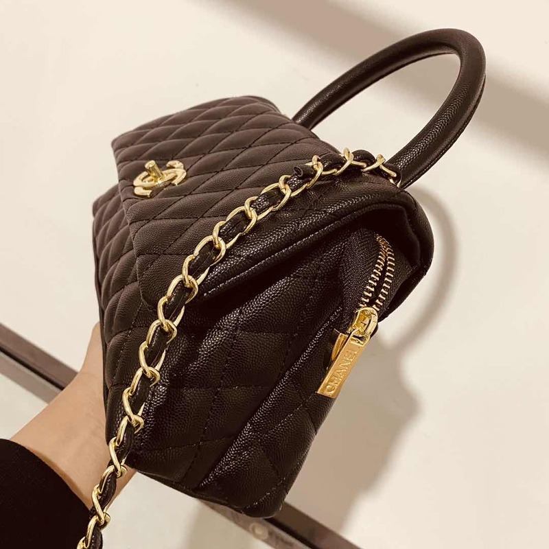 Chanel all'inizio della primavera nuova squisita borsa femminile borsa a conchiglia da donna borsa a tracolla borsa a tracolla pochette classica parete di diamanti