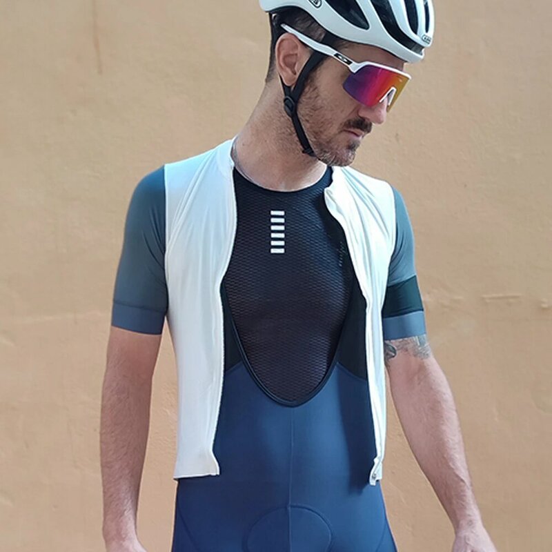 Ykywbike 男性用の基本的な層 ノースリーブ 速乾性のサイクリングアンダーシャツ マウンテンバイク用のスポーツウェア 5色