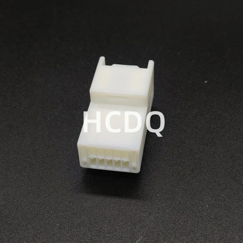 10 PCS Supply 7282-5831 original and genuine automobile harness connector Housing parts