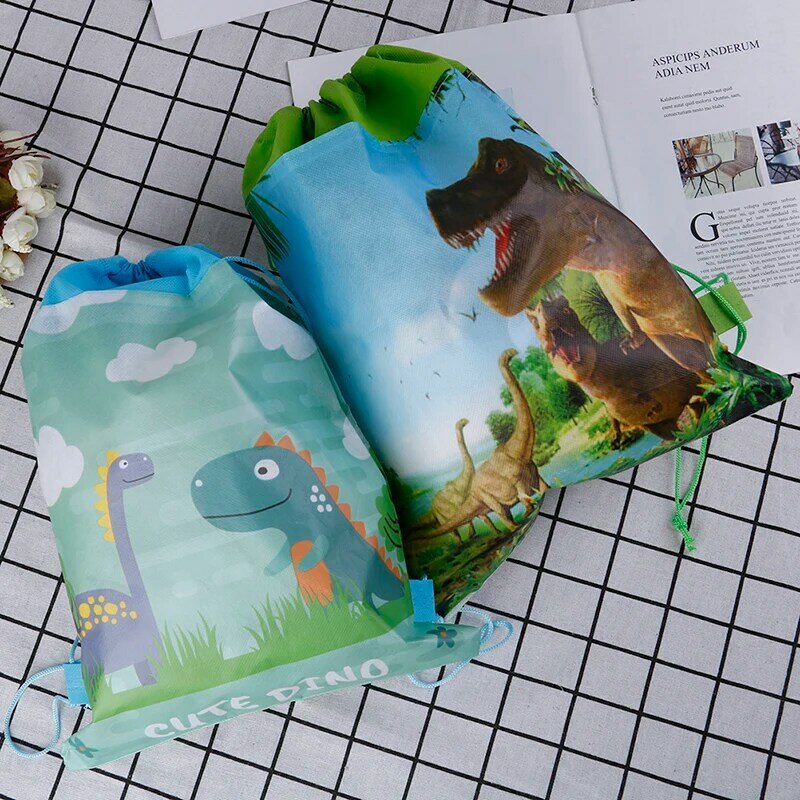 Sacs cadeaux à cordon en tissu Non tissé, pour fête d'anniversaire, cadeaux pour garçons, thème de dinosaure de dessin animé