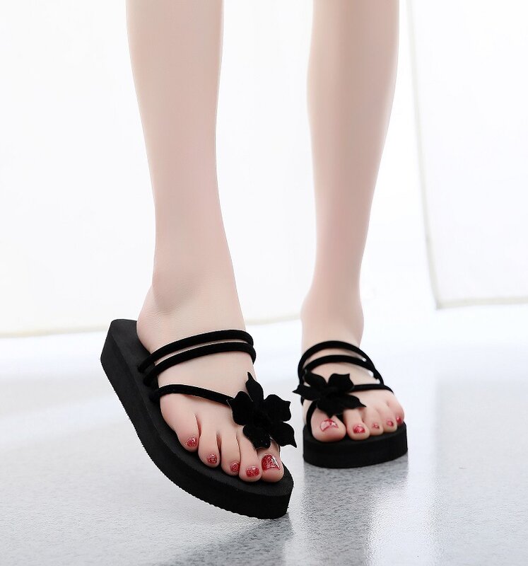 Zapatillas ligeras antideslizantes para mujer, chanclas planas para exteriores, sandalias básicas para el hogar, color negro, Verano