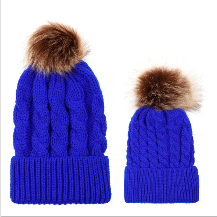Populaire automne et hiver boule chanvre tricoté chapeau chaud femelle parent-enfant imitation fourrure de raton laveur boule laine chapeau