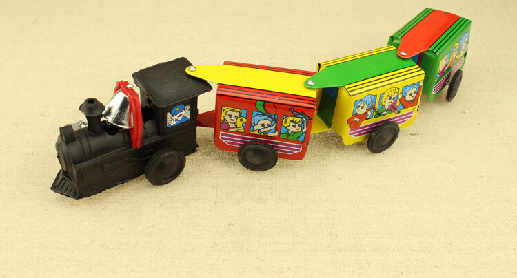 Unisex plastica lunga colorata divertente bambini fantasia treni giocattoli di latta catena del treno Wind-up giocattolo Vintage nostalgico regali classici 2021