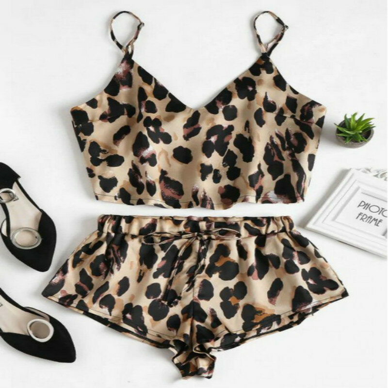 2020 cheap  stuff kaguster Sexy leopard v-neck suit suspenders and shorts two piece  set Elastic Waist Short off shoulder