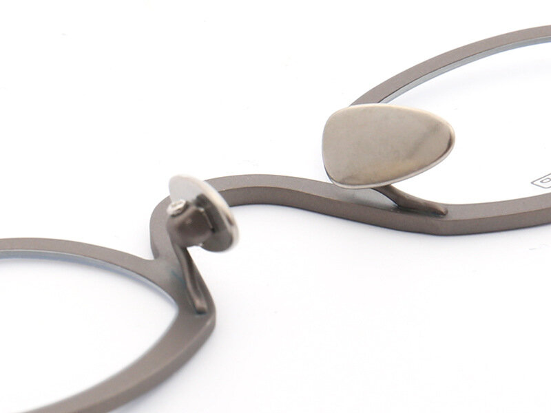 Óculos de titânio puro moldura redonda avant-garde excêntrico míope anti azul-ray presbiopia óculos