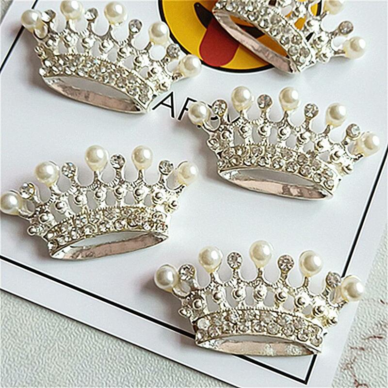 Broche de perlas de imitación con forma de corona, accesorio para el cabello hecho a mano