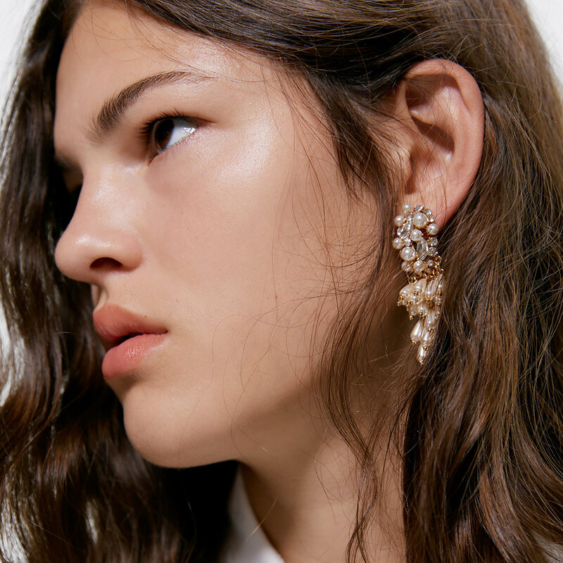 Dvacaman ZA Fashion Crystal Drop Earrings Vintage Simulated Pearls Earrings Maxi Geometric Statement Earrings for Women Jewelry