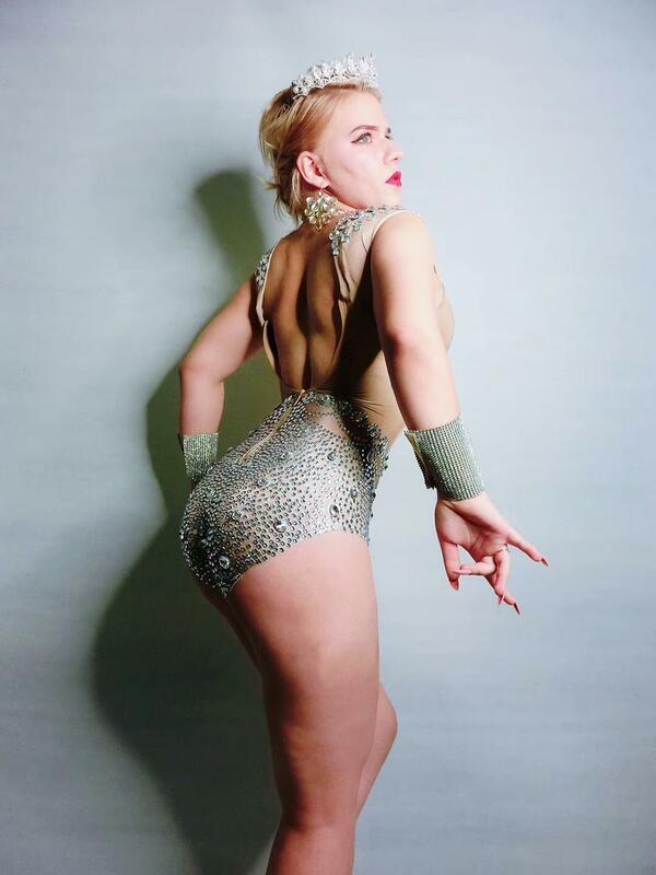 เซ็กซี่Backless Rhinestones Bodysuitบาร์ไนท์คลับผู้หญิงนักร้องนักเต้นทีมเวทีสวมใส่ยืดDJเซ็กซี่คริสตัลบอดี้สูท