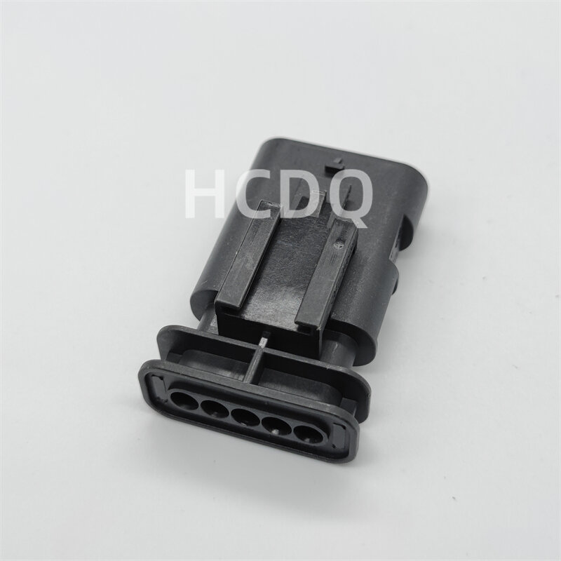 10 PCS Original and genuine 1-2141520-1 automobile connector plug housing supplied from stock