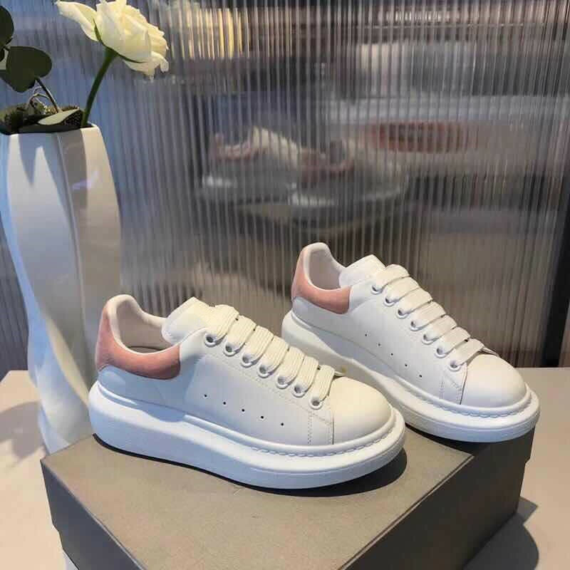 Plus Size 44 Designer Alexander Shoes High Platform Lace Up Casual Sneakers Luxury Designer White Shoes for Men and Women LU63