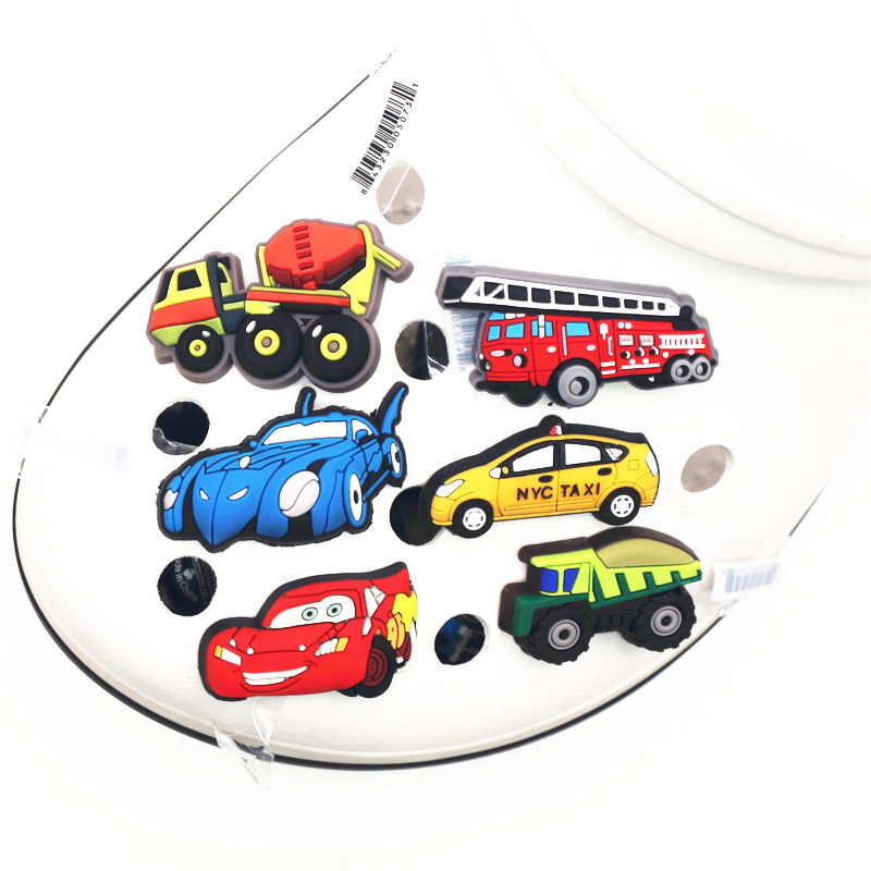 Hoge Imitatie Auto Model Shoe Charms Accessoires Originele Batmobile/Racing/Trein Schoen Decoratie Voor Jibz Kids Party X-Mas Gift