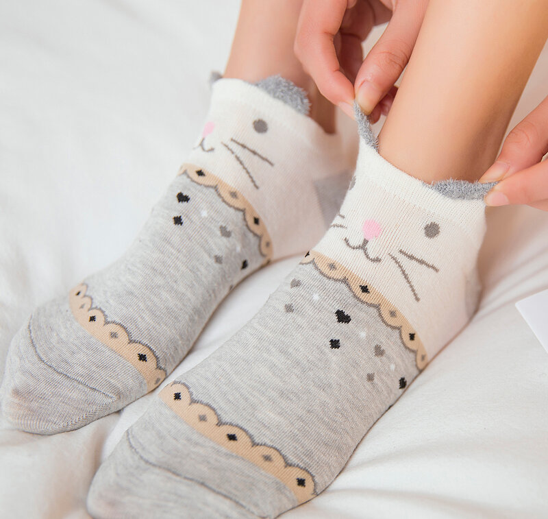 Calcetines cortos de algodón para mujer, medias con orejas de gato, Panda, Color divertido, dibujos animados japoneses, informales, 5 pares por lote