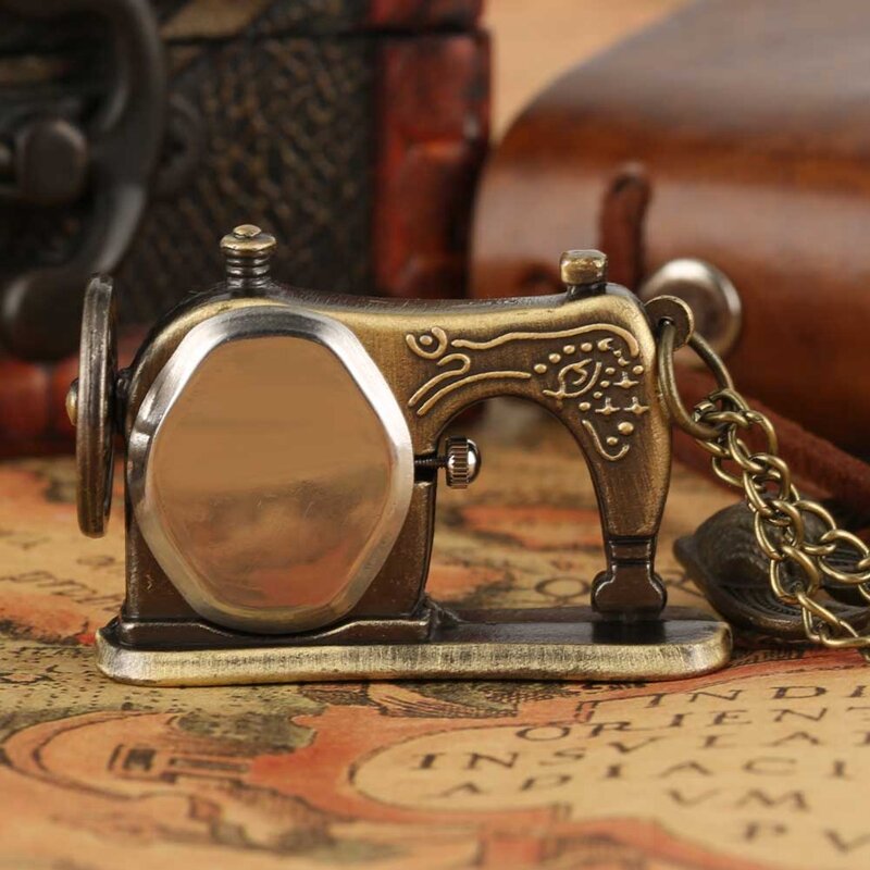 Reloj de bolsillo de cuarzo antiguo para máquina de coser, colgante de collar de bronce Retro, cadena de suéter FOB única, regalos de recuerdo para hombres y mujeres