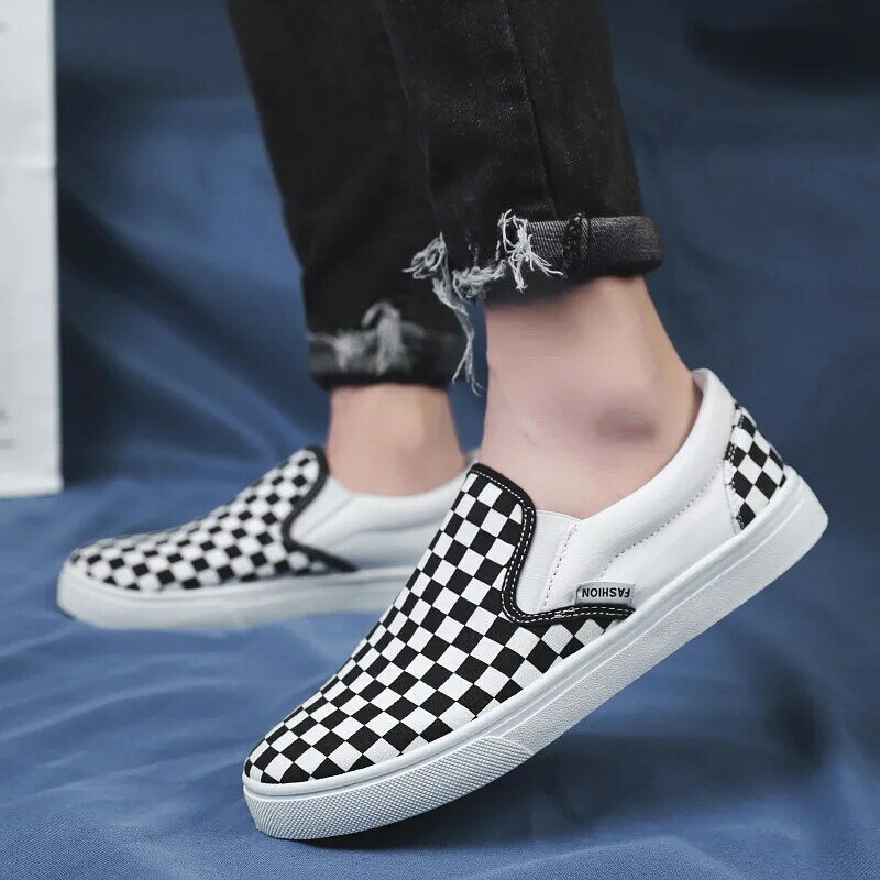 Brand Men Casual Shoes New Breathable Canvas Sneakers Men Oxfords Loafers Low-cut Slip-on Classic Mixed Color Casual Mens Shoes