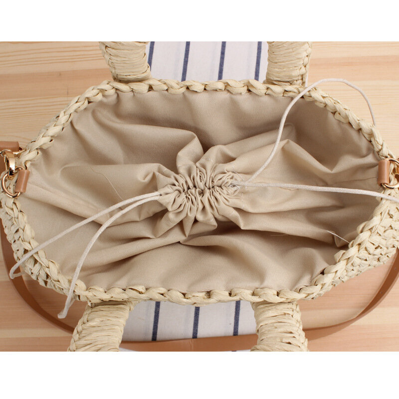 กระเป๋าสะพายคาดลำตัวทำจากฟางสานมือสำหรับวันหยุดฤดูร้อนกระเป๋าแฟชั่นสไตล์โมริของผู้หญิง