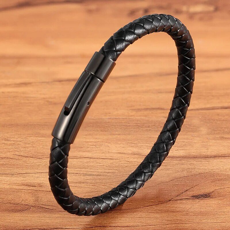 Fashion Simple Style Stainless Steel Men's Woven Leather Bracelet Multicolor Black Leather Bracelet Boy Handsome Birthday Gift