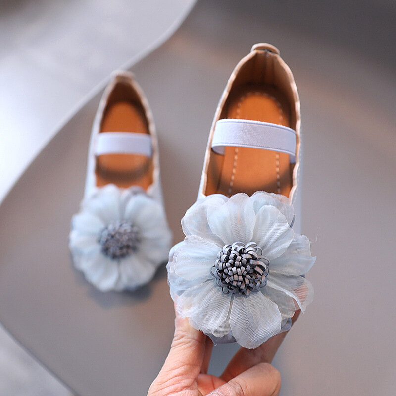 Sapatos de couro para bebês com flores grandes, mocassim casual de princesa para vestido de festa, casamento, primavera e outono