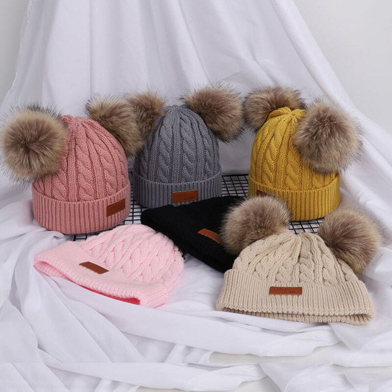 Warm Beanies หมวกเด็ก Pompon ฤดูหนาวเด็กหมวกถักหมวกน่ารักสำหรับสาวสบายๆสีทึบหมวกเด็กอุปกรณ์เสริม