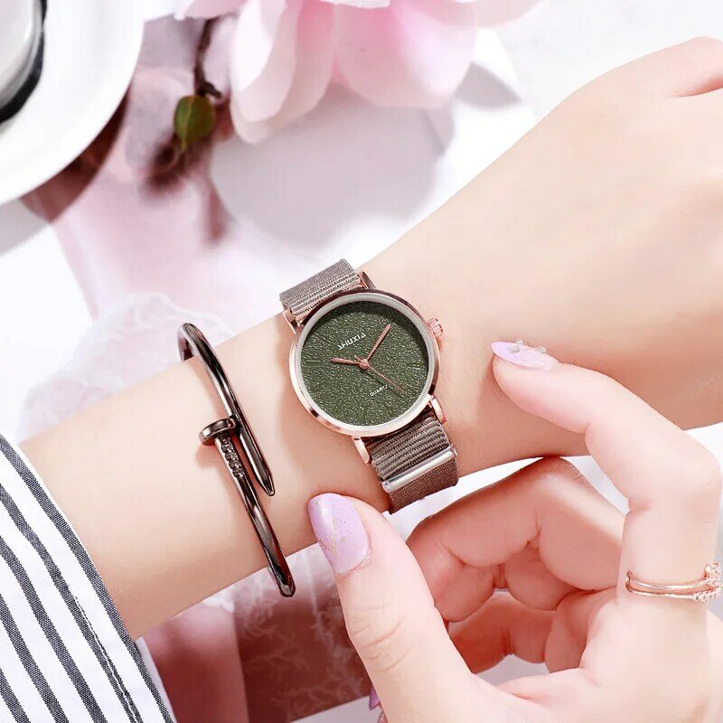 Relojes de cuarzo con correa de nailon para mujer, pulsera minimalista de oro rosa, a la moda, 2020