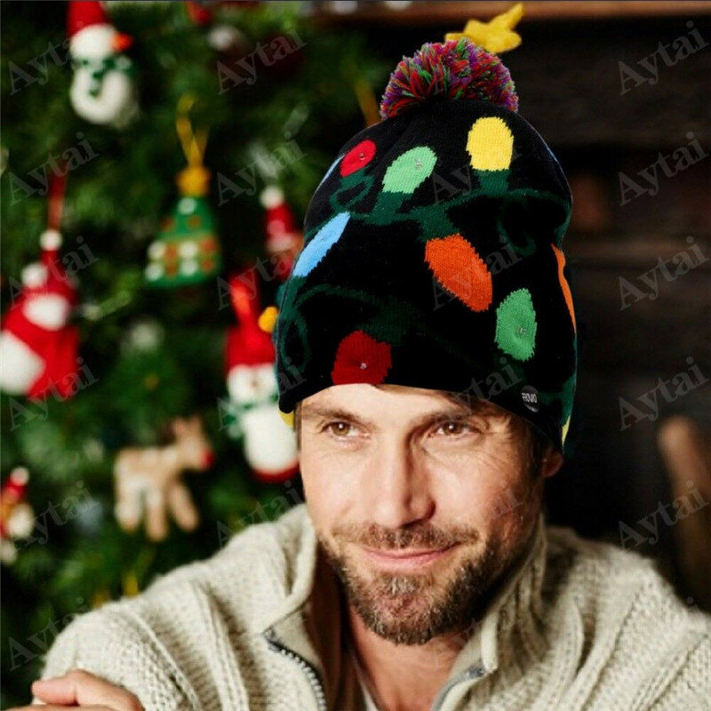 Christmas LED Hat Beanie Knit Cap Light Up Xmas Cap for Women Men Unisex anta Claus Pattern Cap