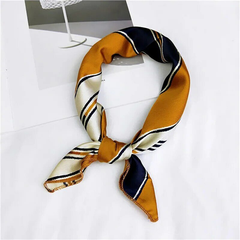 38 gran oferta pequeño pañuelo cuadrado de satén bufanda de seda artificial Foulard Femme elegante para mujer pañuelo de envoltura accesorios Bandana