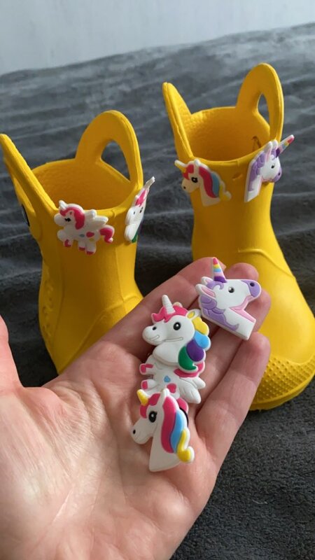 DHL 10000PCS Charms per scarpe in PVC classico cartone animato simpatico animale frutta fiore scarpe accessori bracciali decorazioni zodiacali regalo per bambini