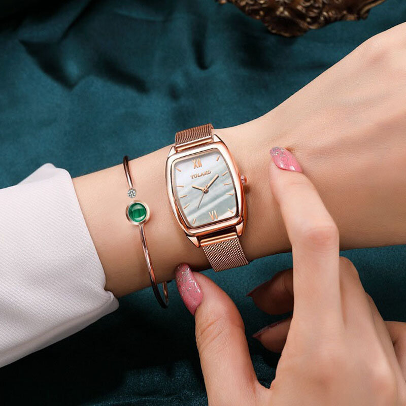 ผู้หญิงนาฬิกาแฟชั่นสุภาพสตรีนาฬิกาควอตซ์สีเขียว Dial Rose Gold ตาข่ายหรูหราผู้หญิงนาฬิกา