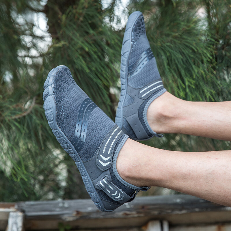 Buty w dużych rozmiarach letnie buty do wody mężczyźni oddychające klapki plażowe buty trekkingowe męskie pływanie sandały skarpety nurkowe Masculino