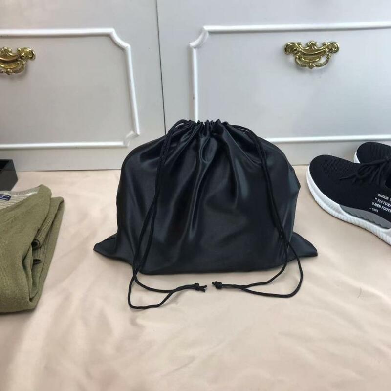 Bolsa grande de seda satinada para el cuidado de pelucas, bolso de almacenamiento personalizado a prueba de polvo, embalaje negro reutilizable, bolso de mano, zapatos, bolsa de viaje