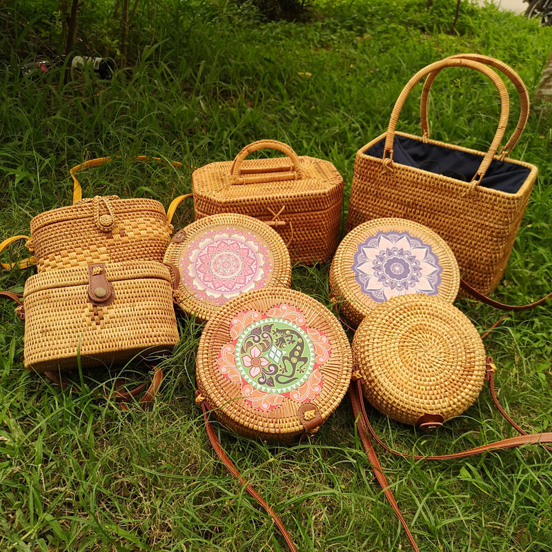 女性のための手作りの丸い籐バッグ,ビーチのショルダーバッグ,ボヘミアンスタイルのハンドバッグ,夏のトート,2024