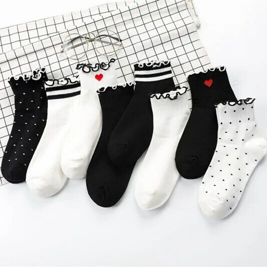 Chaussettes en coton pour femmes, rouge, cœur, pois, blanc, mignon, Kawaii, noir, à volants, courtes, décontractées, filles, dames, cadeau, Meia Lolita