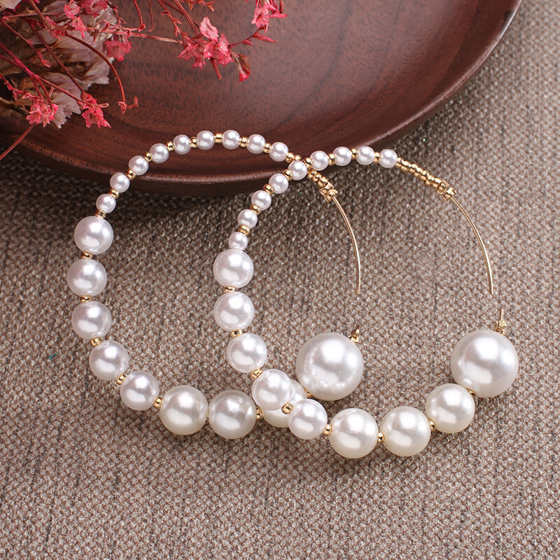 Pendientes de aro sencillos para mujer, joyería lisa con perlas de metal, dorada, aros circulares grandes modernos, llamativos, para fiesta