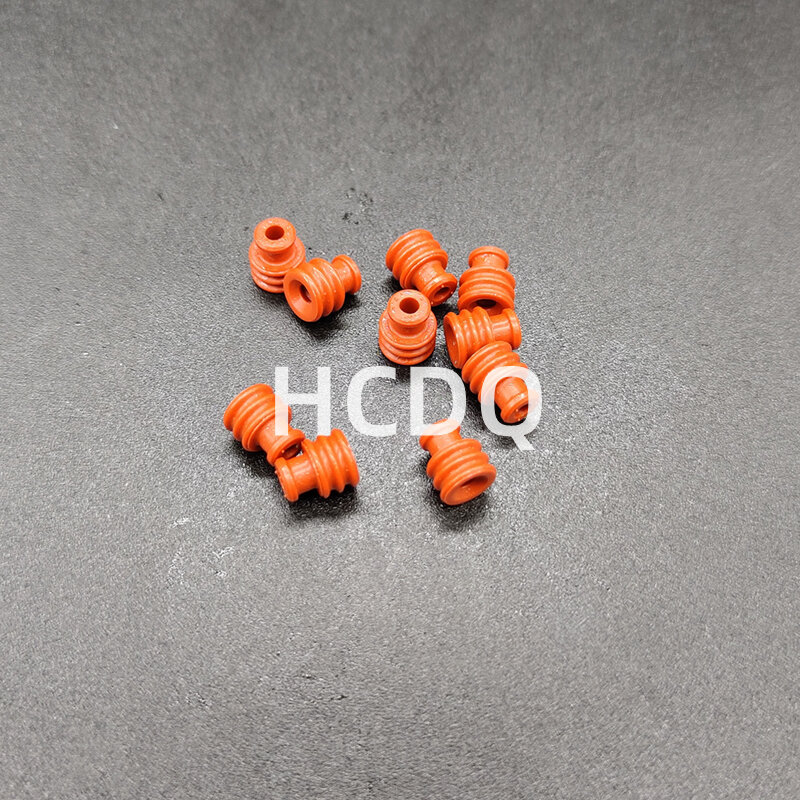 100 PCS Supply and wholesale original automobile connector 7165-0042 seal rubber.