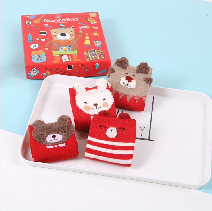 Nowe 4 pary pudełkowych świątecznych skarpetek dla dzieci cartoon animal boys and girls środkowe bawełniane skarpetki