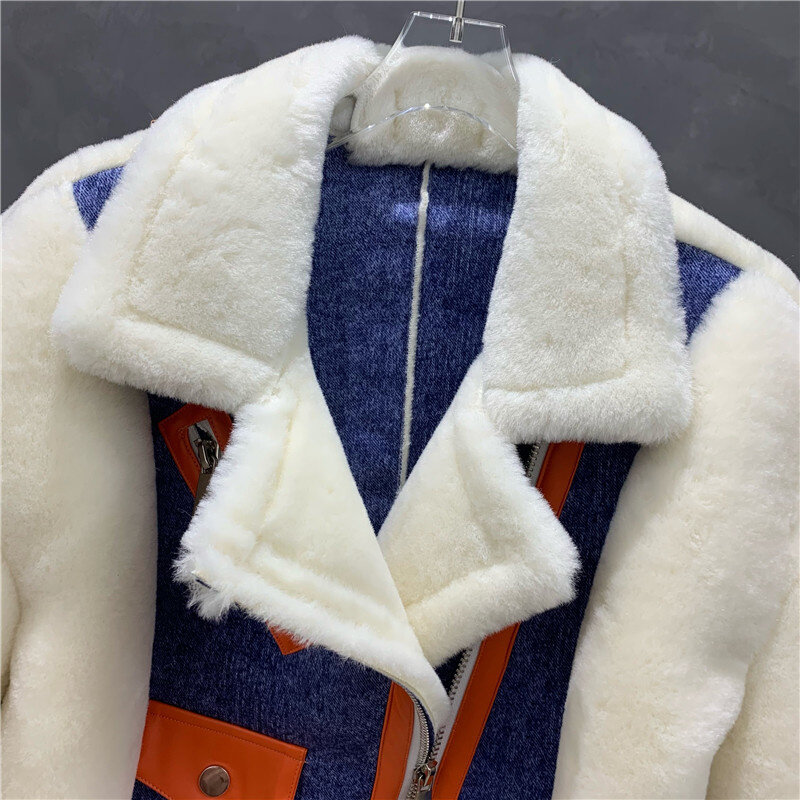 Manteau d'hiver en peau de mouton pour femmes, haut épaissi, nouveau manteau d'hiver court en fourrure intégrée, 2022