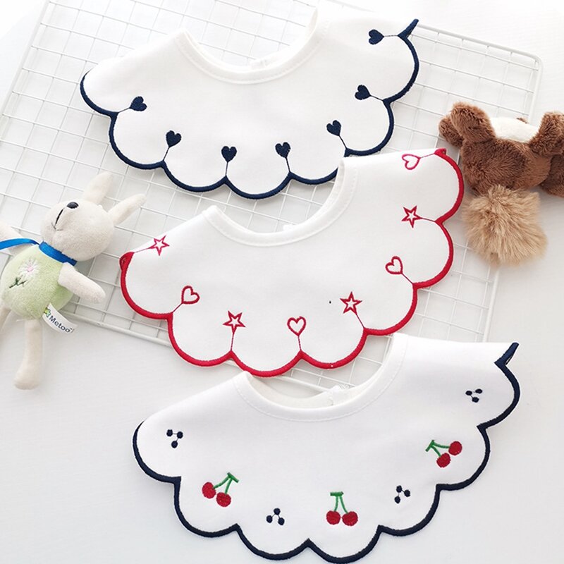 INS New Baby Cotton Bib Waterproof Embroidery Heart White Color Saliva Towel Scarf Baby Fashion Fake Collar Bib Accessories