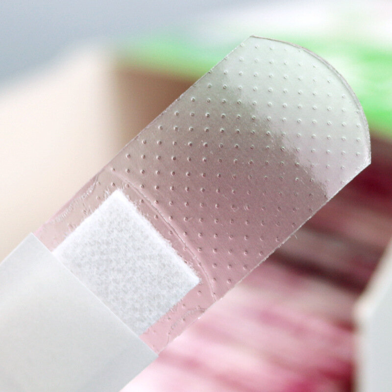 Novo 100 Unidades/Pacote Transparente Ferida Adesiva Gesso Médico Anti-Bactérias Banda Bandagens Adesivo Casa Kit de Primeiros Socorros
