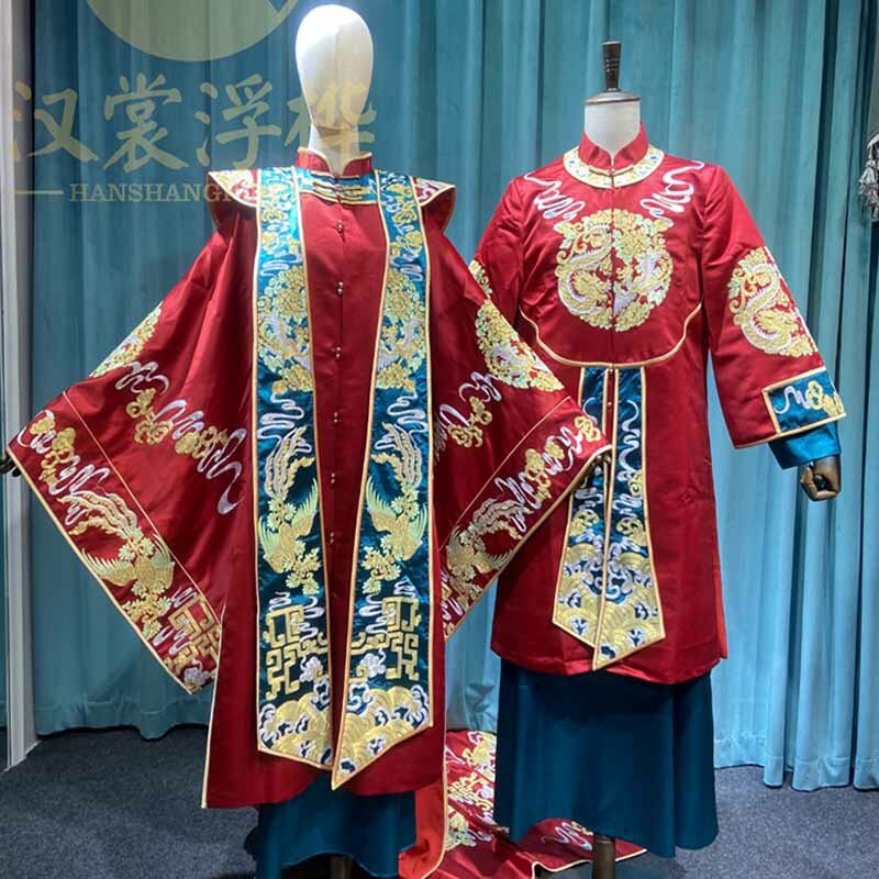 Costume de mariage traditionnel chinois Hanfu, longue queue, broderie délicate, Costume de mariée et marié rouge, col montant, tenues de Couple