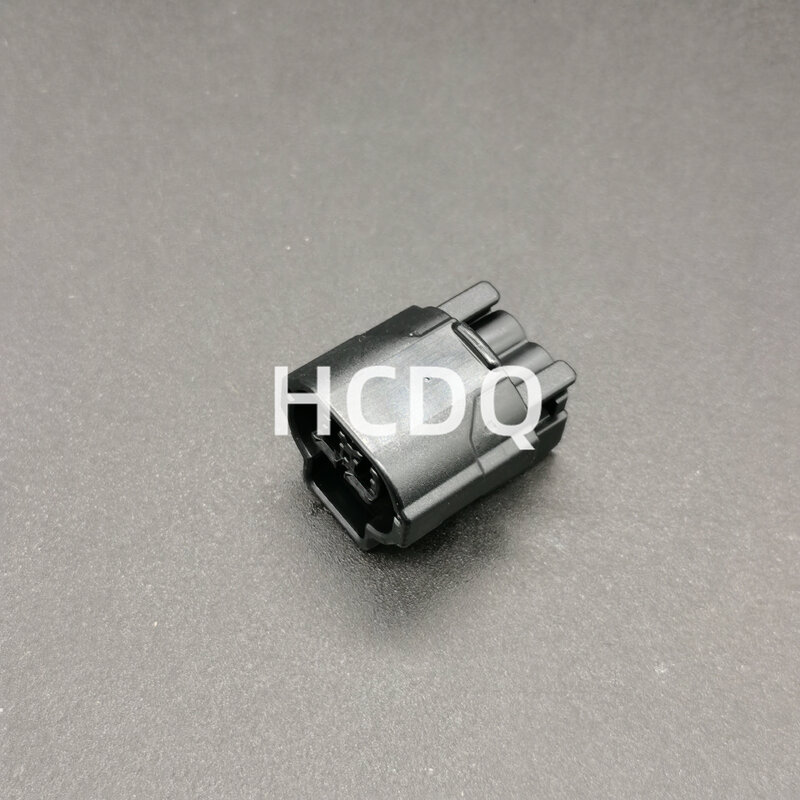 10 PCS Original and genuine 6189-7515 automobile connector plug housing supplied from stock