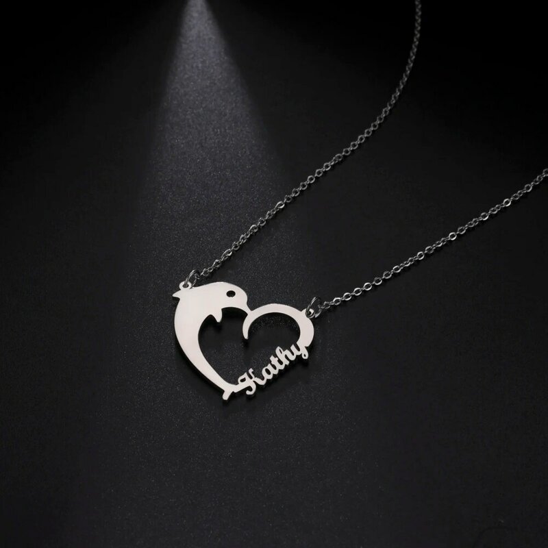 Sipuris-collar con nombre personalizado de acero inoxidable para mujer, colgante con gráfico de corazón de delfín, joyería 2022