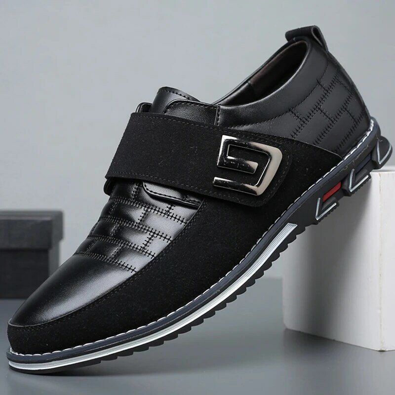 Alta qualidade tamanho grande sapatos de couro casuais masculinos moda venda quente sapatos masculinos casuais sapatos de negócios respirável sapatos de couro preto
