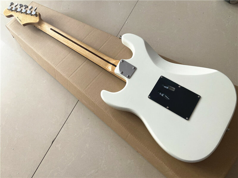 La ventola della scanalatura della tastiera della chitarra della doppia oscillazione bianco crema di alta qualità può essere personalizzata spedizione gratuita