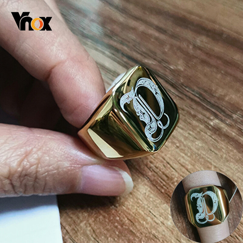 Vnox الثقيلة A-Z الأولي ختم الدائري للرجال الذهب اللون الصلبة الفولاذ المقاوم للصدأ Signet الدائري مكتنزة الشرير فنجر مجوهرات تخصيص هدية