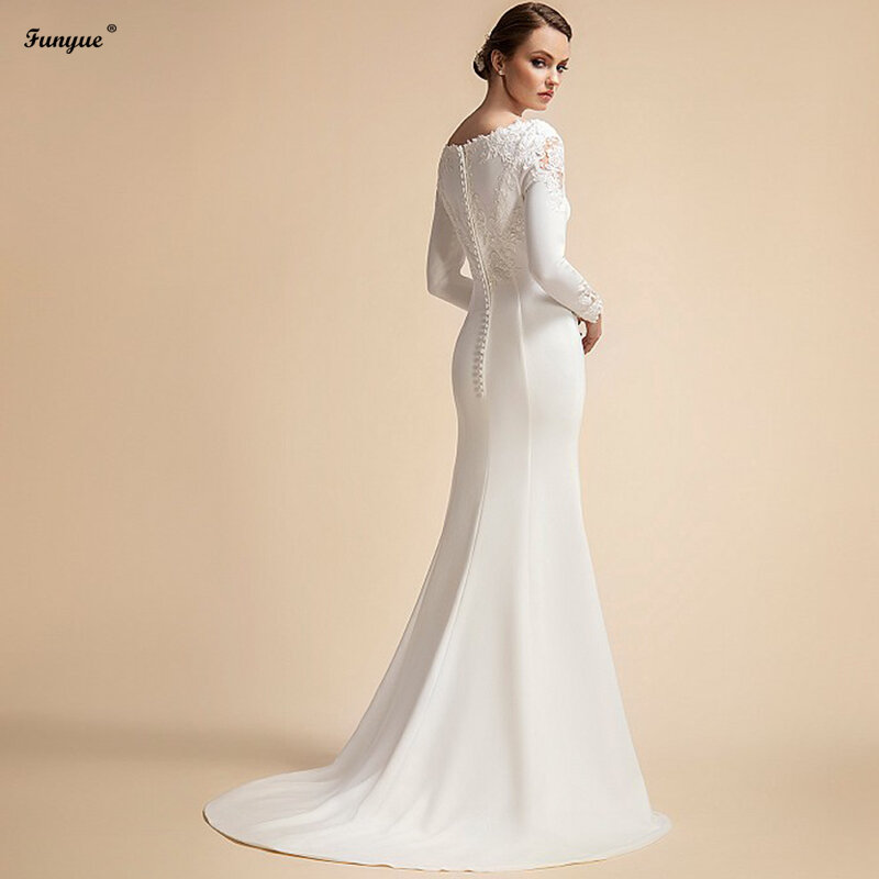 Eleganckie proste suknie ślubne syrenki z długimi rękawami muzułmańskie suknie ślubne dla panny młodej satynowe koronki Vestidos De Novia 2024