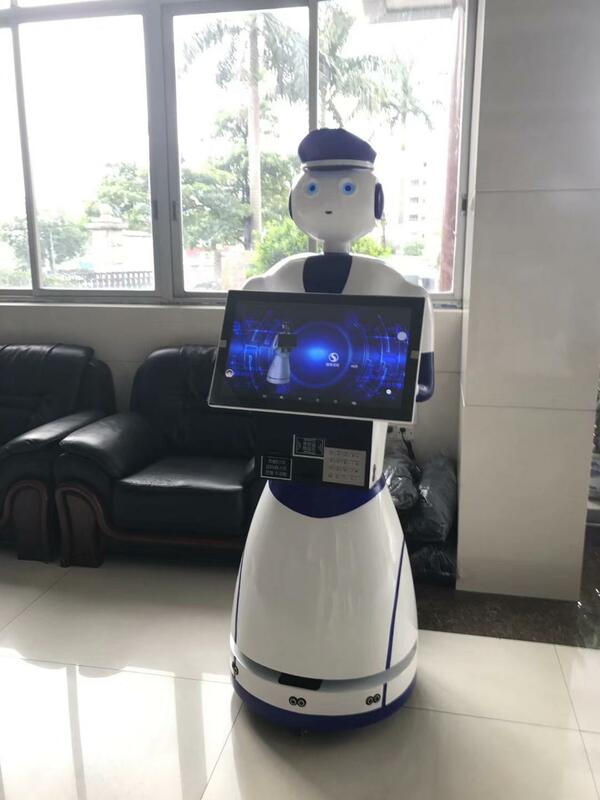 นักเรียน Growth โปรแกรมโครงการ Training Stuff หุ่นยนต์ Humanoid Facial Recognition หุ่นยนต์คู่มือเสียงหุ่นยนต์