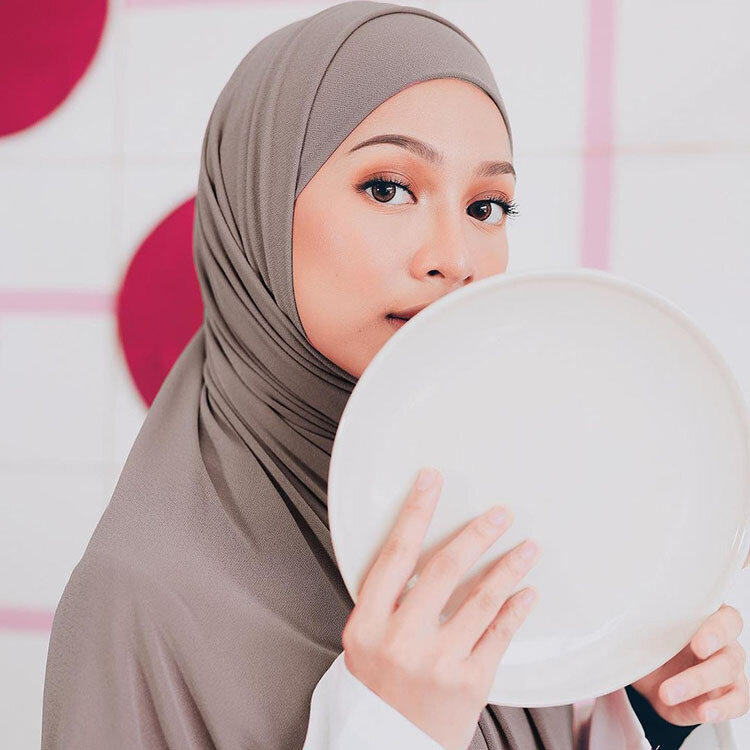 Syal Jilbab Sifon Malaysia dengan Perban Anti-selip Wanita Muslim Bersirkulasi Islam Ikat Kepala Selendang Panjang Mode Turban Penutup Kepala