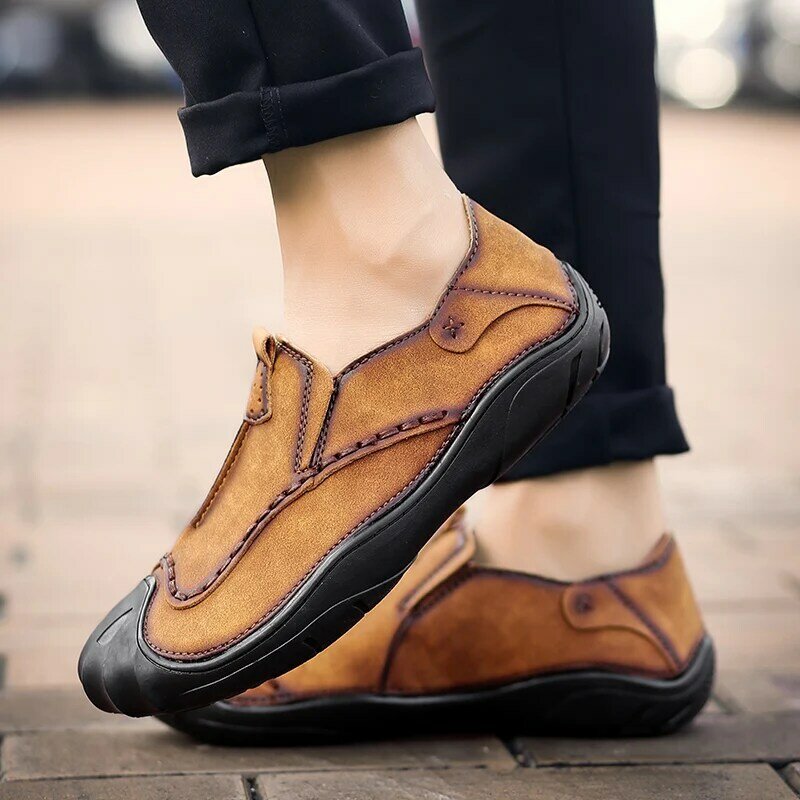 Mocassini da uomo in pelle fatti a mano italiani stilista Slip On scarpe da guida mocassini di marca di alta qualità mocassini Zapatillas Hombre