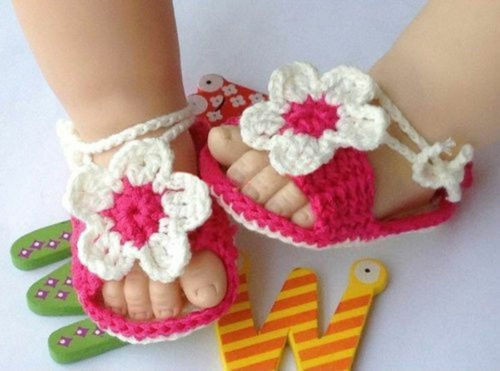 Pudcoco-sandalias de ganchillo para recién nacido, zapatos suaves hechos a mano con flores y perlas, para verano