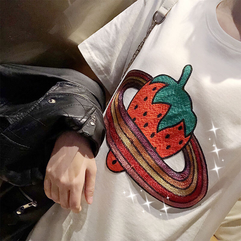 Sweet Strawberry bordado camiseta Mujer manga corta cuello redondo Camiseta suelta 2020 nuevo verano mujeres Camisetas Mujer